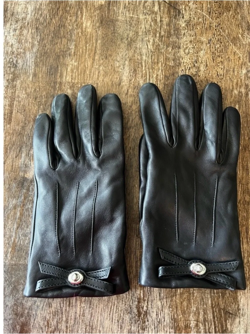 Coach‎ Classic Black Turnlock Bow Black Leather Wool Lined Women's Gloves Size 8